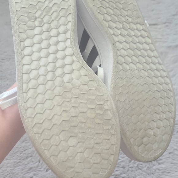 Womens Adidas Grand Court Sneakers 7 1/2 - Picture 4 of 4